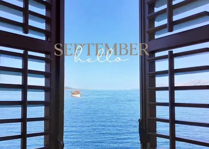 Riviera - Zuta Kuca Penzion