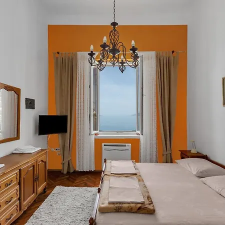 Affittacamere Riviera - Zuta Kuca