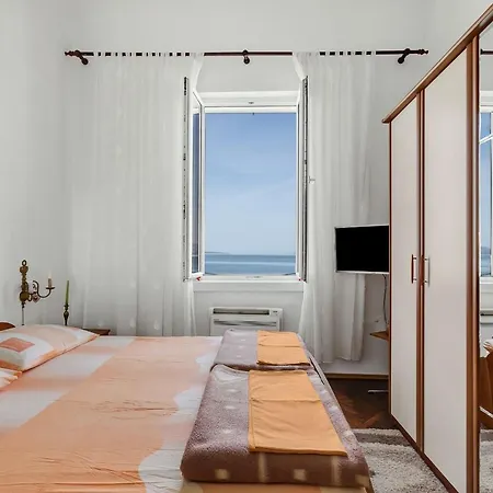 Beach Riviera - Zuta Kuca Gostinjska kuća Makarska