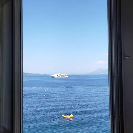 Beach Riviera - Zuta Kuca Gostinjska kuća Makarska