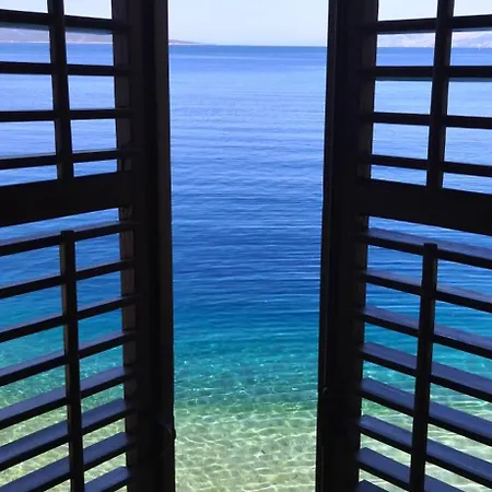 Beach Riviera - Zuta Kuca Gostinjska kuća *