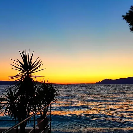 Gostinjska kuća Beach Riviera - Zuta Kuca *