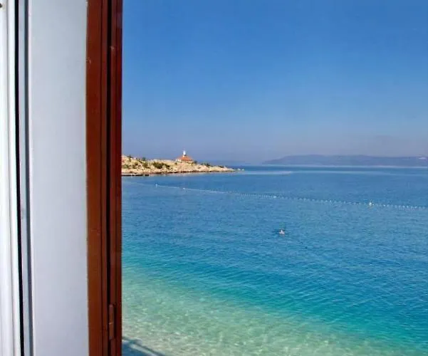 Riviera - Zuta Kuca * Makarska