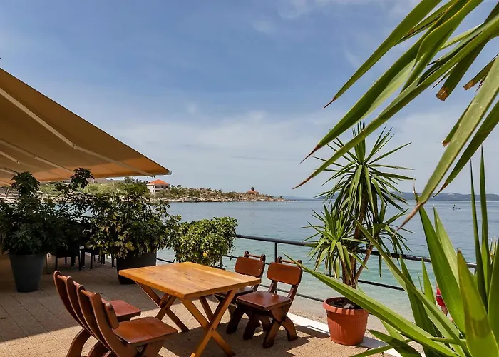 Vendégház Riviera - Zuta Kuca *