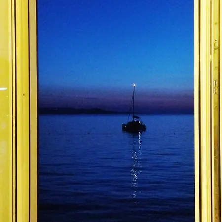 Πανσιόν Riviera - Zuta Kuca *